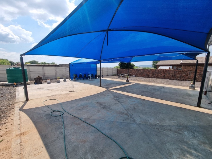 Commercial Property for Sale in Vaaloewer Gauteng