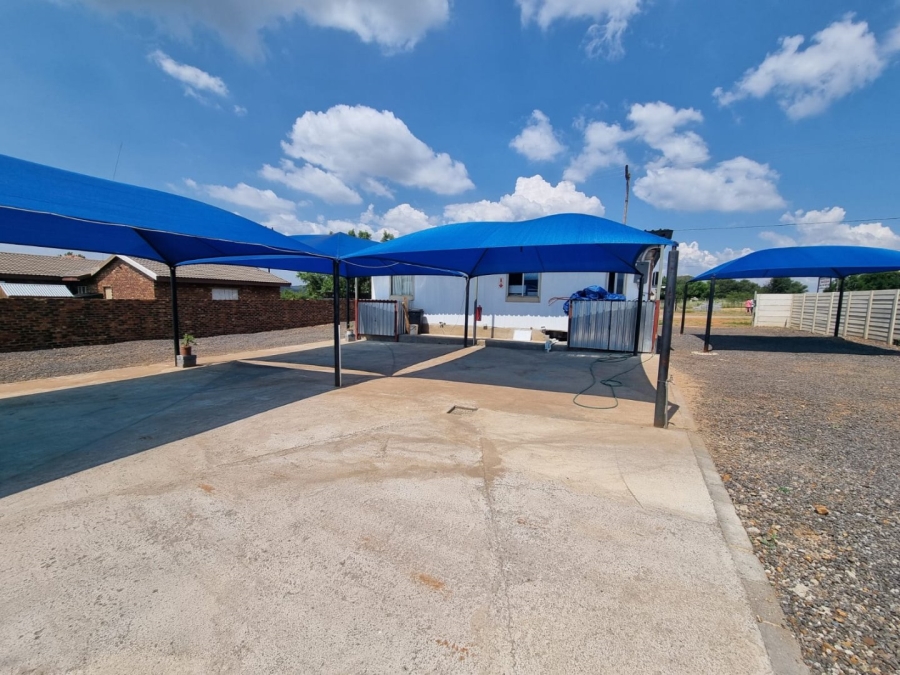 Commercial Property for Sale in Vaaloewer Gauteng