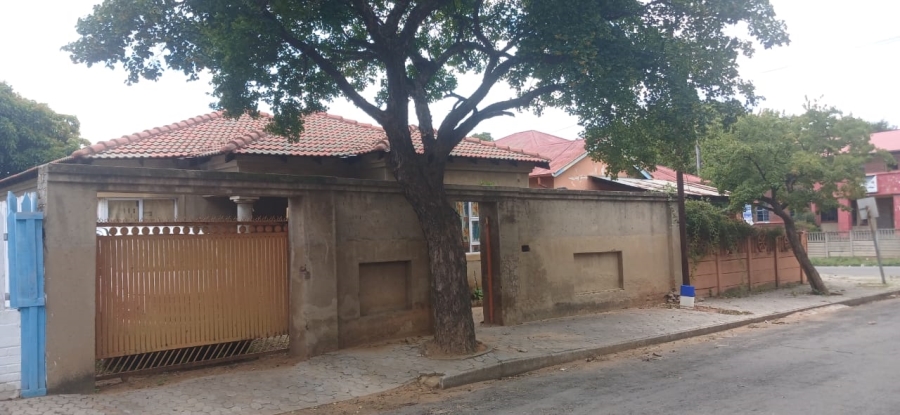 3 Bedroom Property for Sale in Glenesk Gauteng