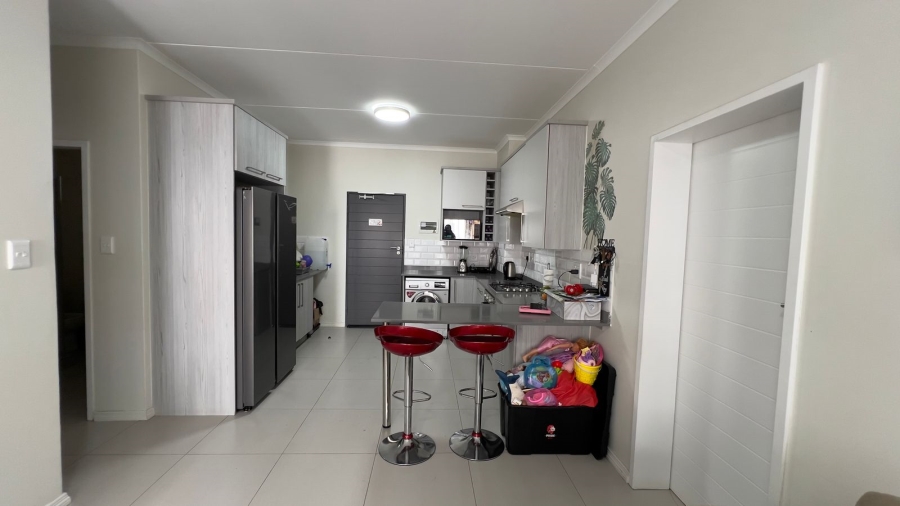 2 Bedroom Property for Sale in Carlswald Gauteng