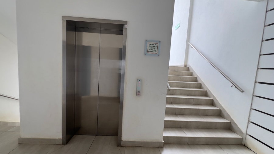 2 Bedroom Property for Sale in Carlswald Gauteng