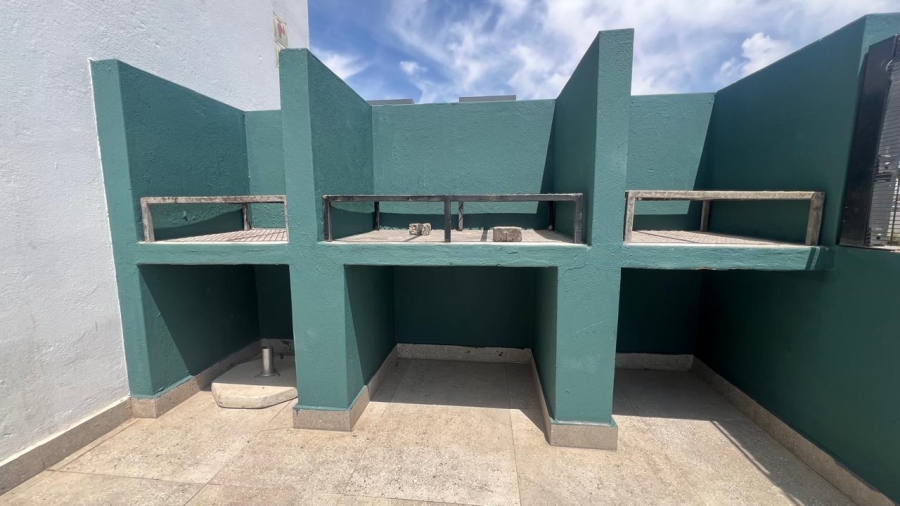 2 Bedroom Property for Sale in Carlswald Gauteng