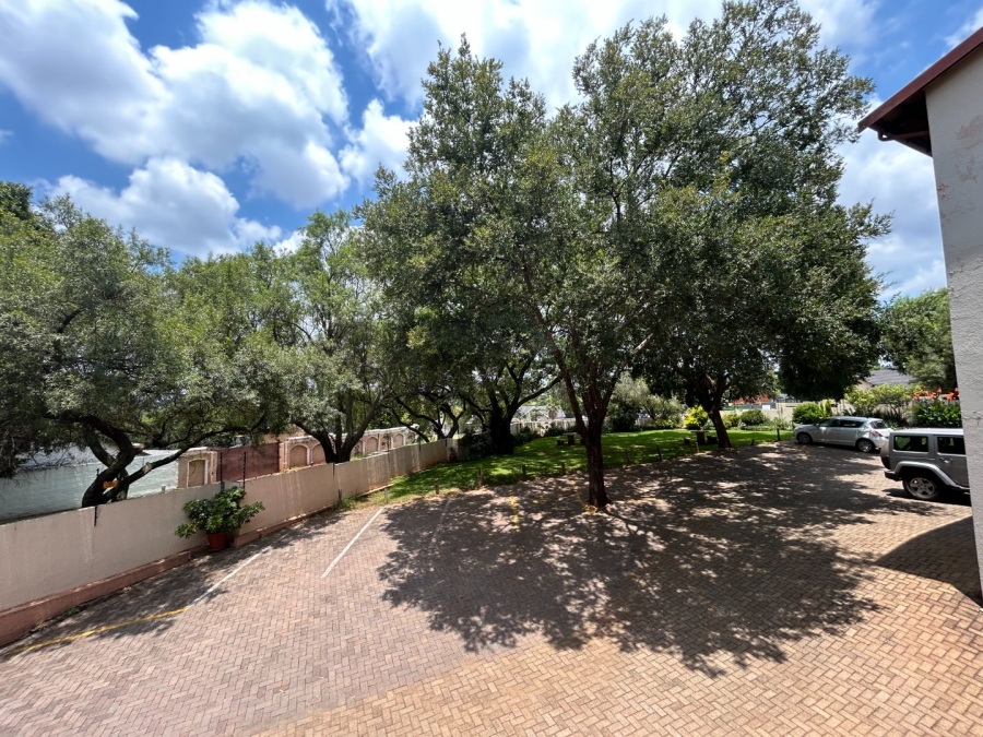 2 Bedroom Property for Sale in Bergbron Gauteng