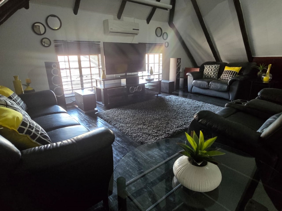 5 Bedroom Property for Sale in Montana Park Gauteng