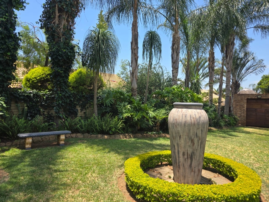 5 Bedroom Property for Sale in Montana Park Gauteng