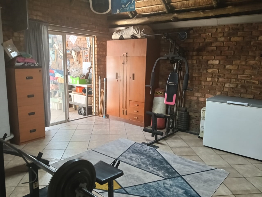 3 Bedroom Property for Sale in Brenthurst Gauteng