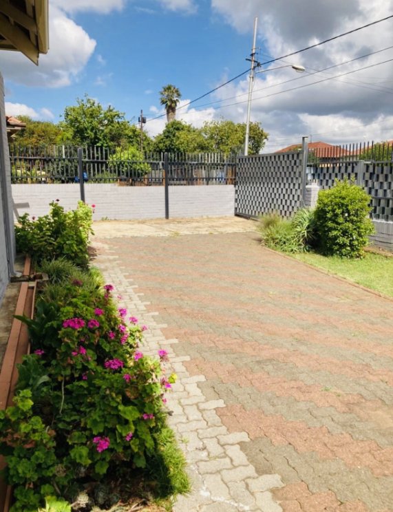 3 Bedroom Property for Sale in Creston Hill Gauteng
