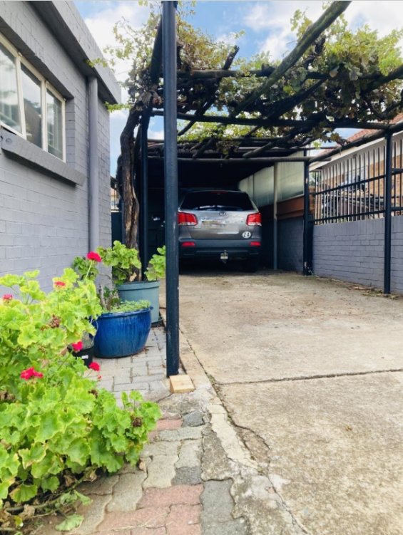 3 Bedroom Property for Sale in Creston Hill Gauteng