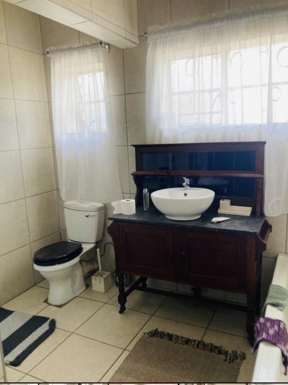 3 Bedroom Property for Sale in Creston Hill Gauteng