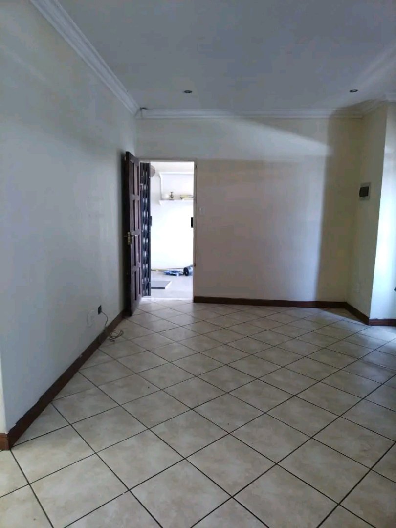 2 Bedroom Property for Sale in Mohlakeng Gauteng