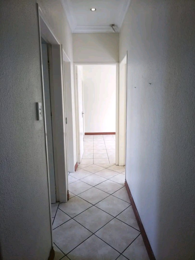 2 Bedroom Property for Sale in Mohlakeng Gauteng