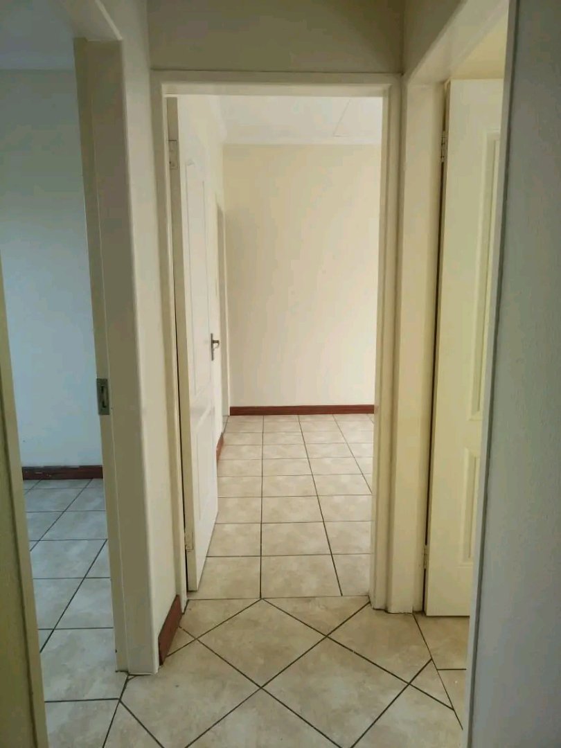 2 Bedroom Property for Sale in Mohlakeng Gauteng