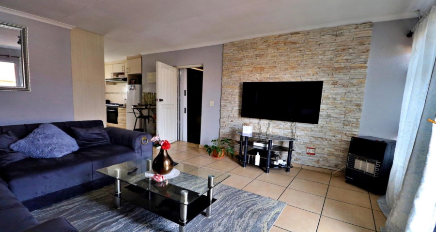 2 Bedroom Property for Sale in Norkem Park Gauteng