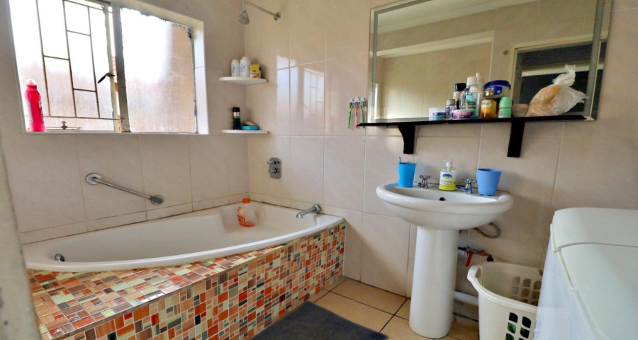 2 Bedroom Property for Sale in Norkem Park Gauteng