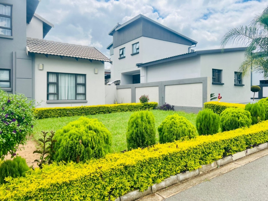 4 Bedroom Property for Sale in Montana Tuine Gauteng