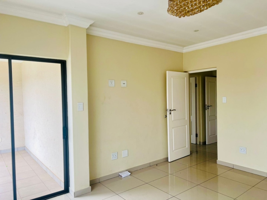 4 Bedroom Property for Sale in Montana Tuine Gauteng