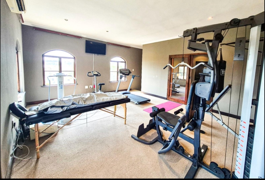 4 Bedroom Property for Sale in Waterford Estates Gauteng