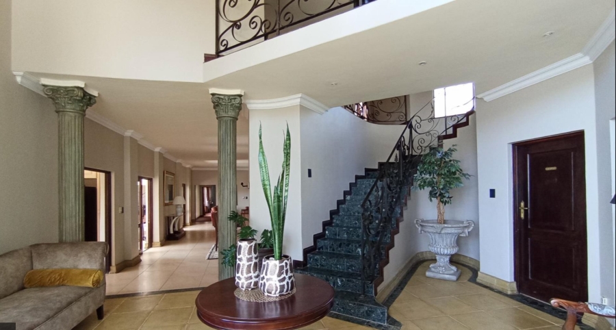 4 Bedroom Property for Sale in Waterford Estates Gauteng