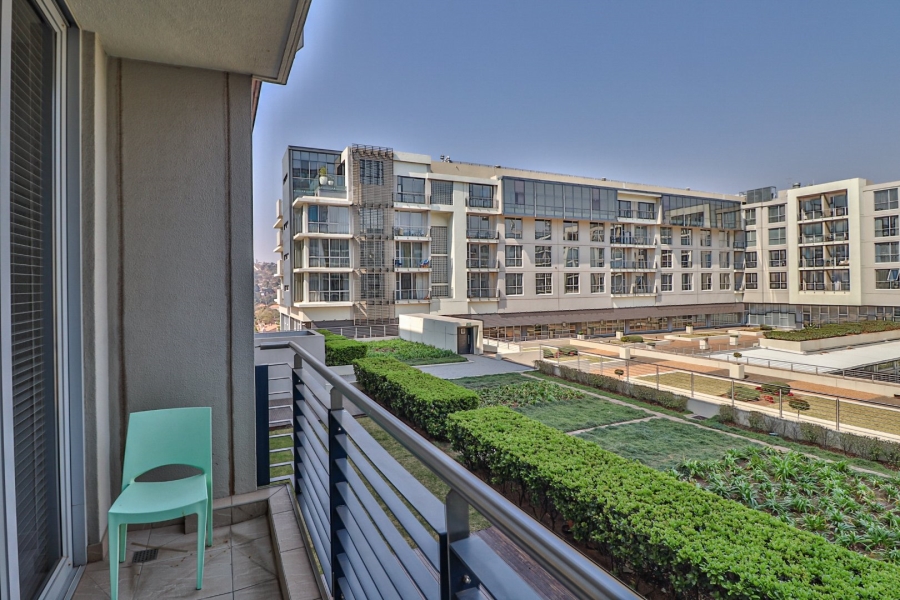 To Let 2 Bedroom Property for Rent in Bedford Gardens Gauteng