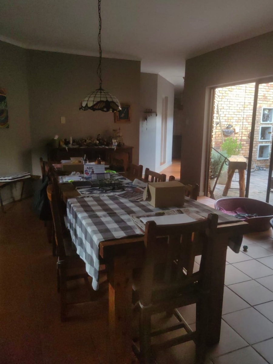 4 Bedroom Property for Sale in Amandasig Gauteng