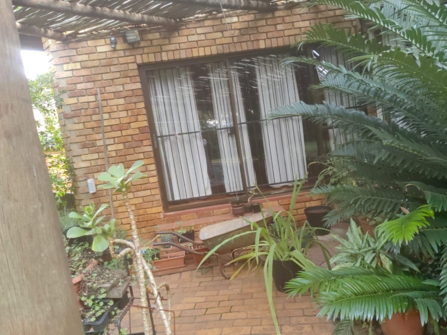 4 Bedroom Property for Sale in Amandasig Gauteng