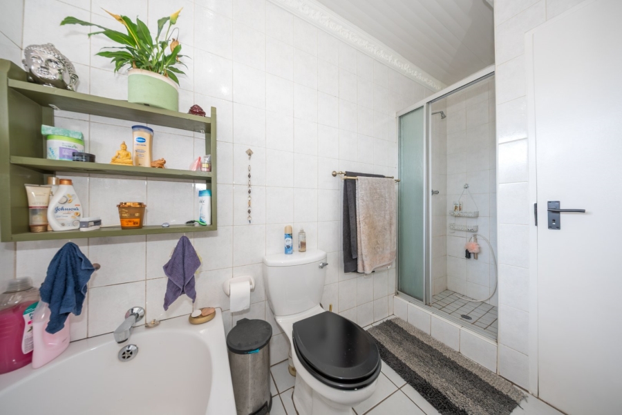 3 Bedroom Property for Sale in Eden Glen Gauteng