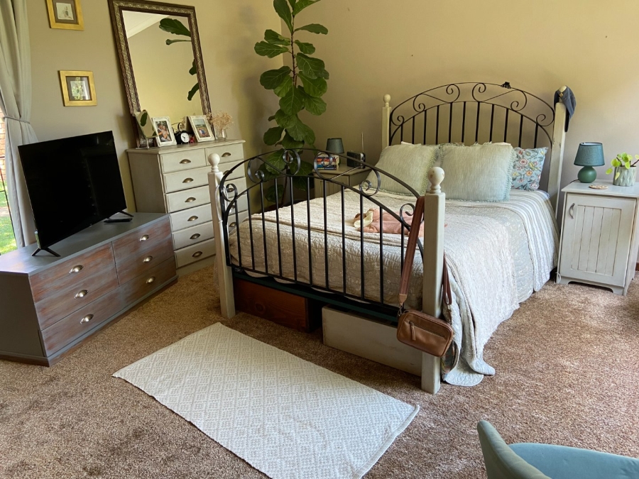 4 Bedroom Property for Sale in Zwartkop Gauteng