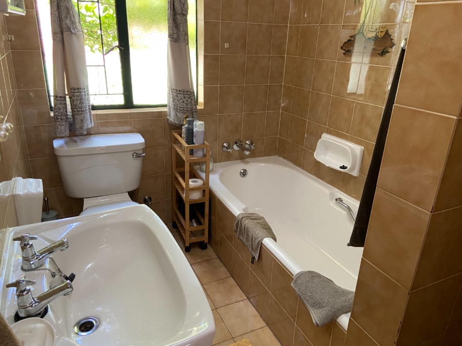 4 Bedroom Property for Sale in Zwartkop Gauteng