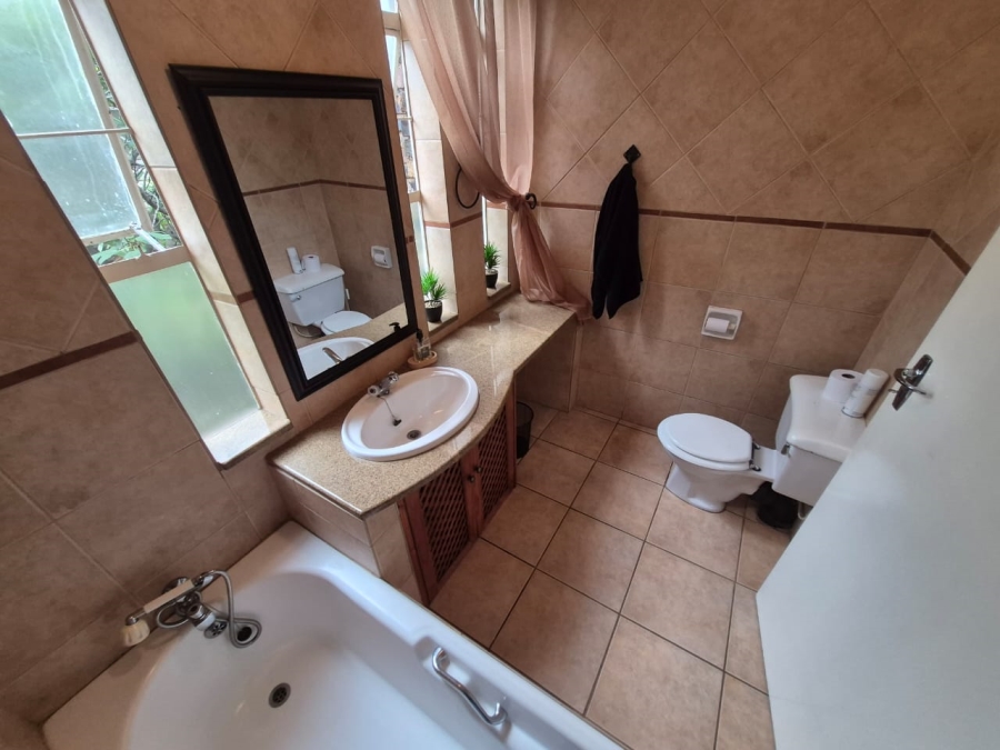 4 Bedroom Property for Sale in Monument Park Gauteng