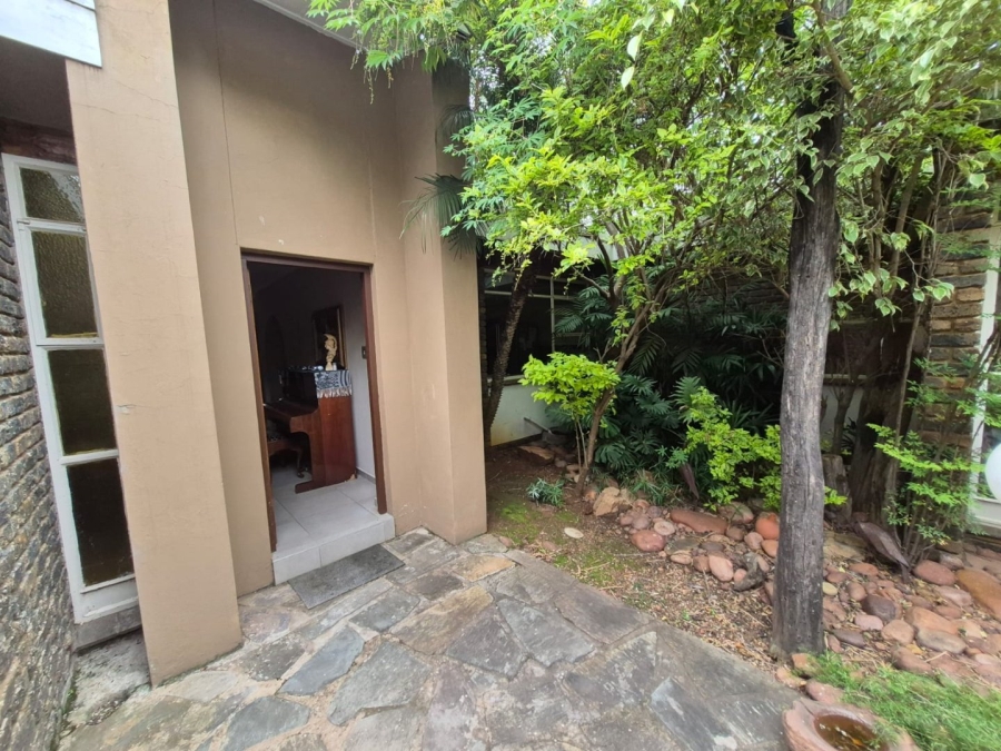 4 Bedroom Property for Sale in Monument Park Gauteng