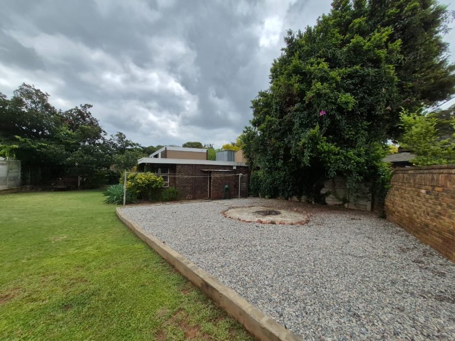 4 Bedroom Property for Sale in Monument Park Gauteng