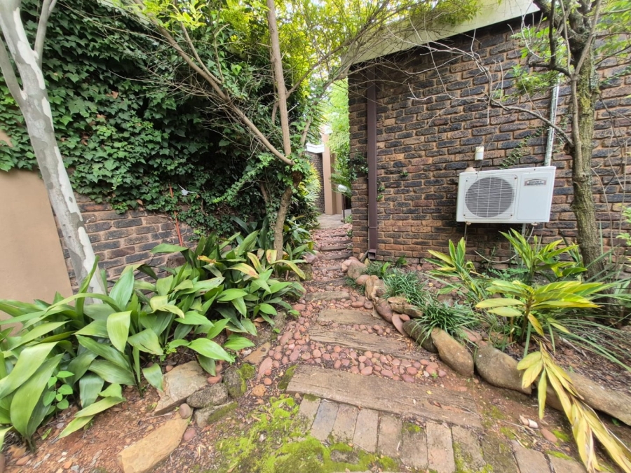 4 Bedroom Property for Sale in Monument Park Gauteng