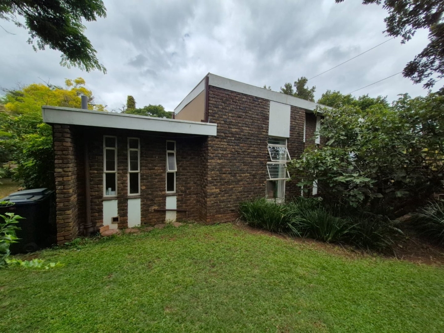 4 Bedroom Property for Sale in Monument Park Gauteng