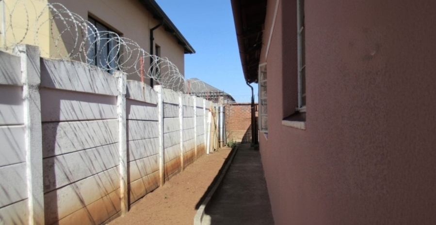 3 Bedroom Property for Sale in Malvern East Gauteng