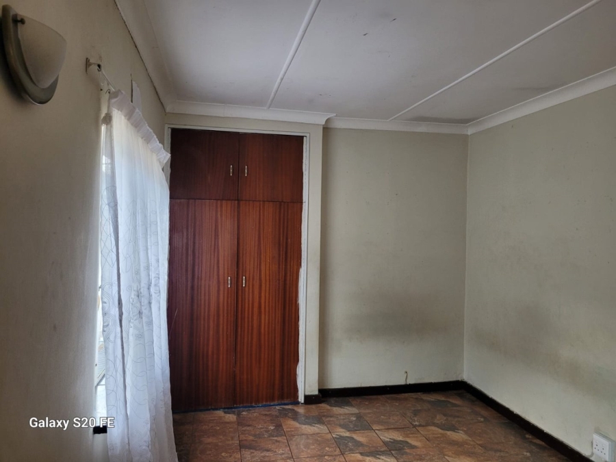 To Let 4 Bedroom Property for Rent in Estera Gauteng