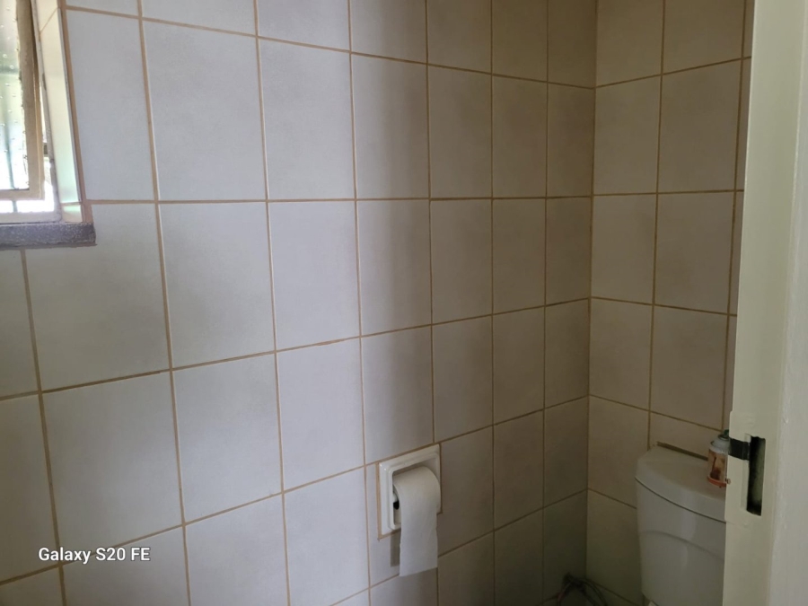 To Let 4 Bedroom Property for Rent in Estera Gauteng