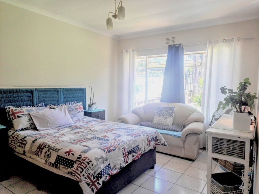 To Let 4 Bedroom Property for Rent in Brackendowns Gauteng