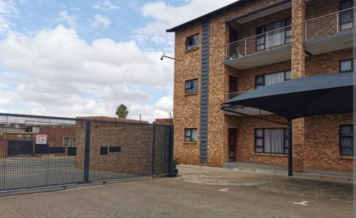 To Let 2 Bedroom Property for Rent in Witfield Gauteng