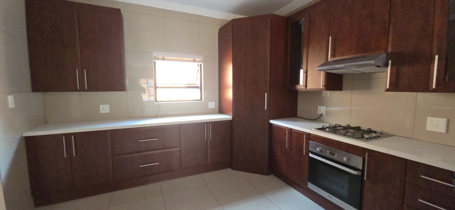 3 Bedroom Property for Sale in New Redruth Gauteng
