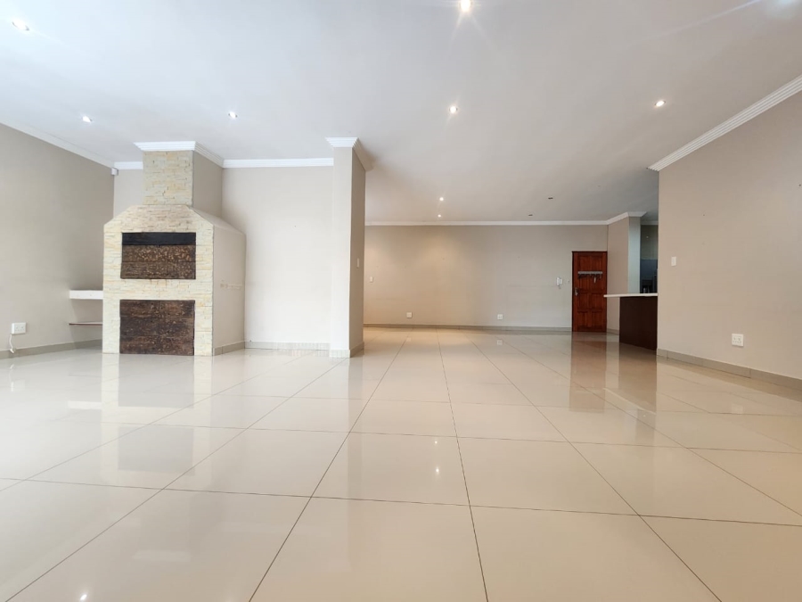 3 Bedroom Property for Sale in New Redruth Gauteng