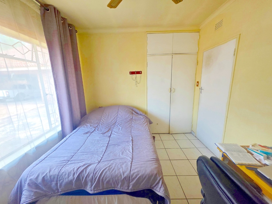 4 Bedroom Property for Sale in Impala Park Gauteng