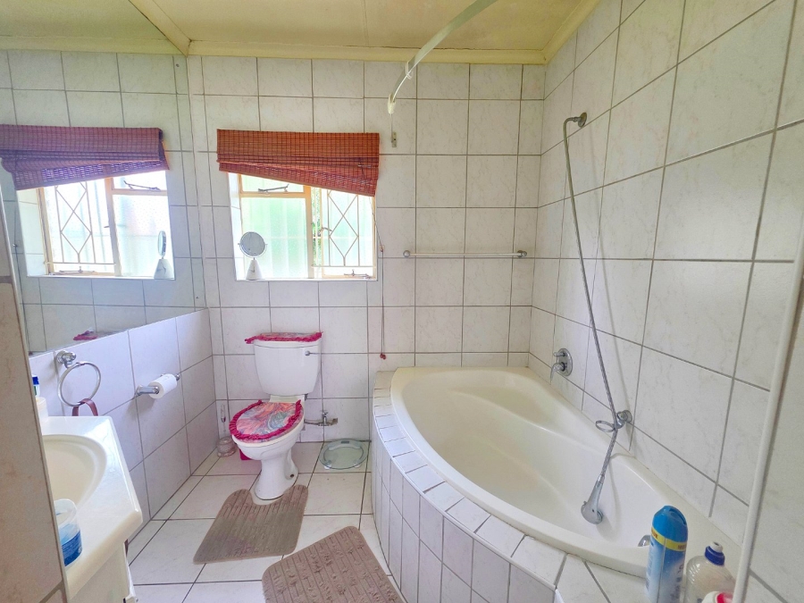 4 Bedroom Property for Sale in Impala Park Gauteng