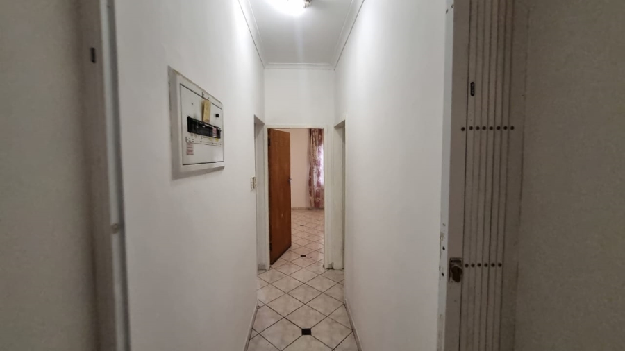  Bedroom Property for Sale in Kwaggasrand Gauteng