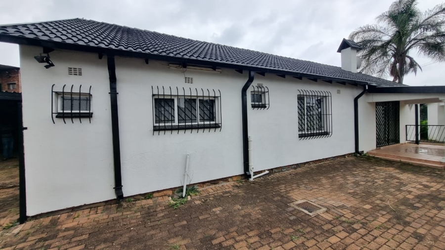  Bedroom Property for Sale in Kwaggasrand Gauteng