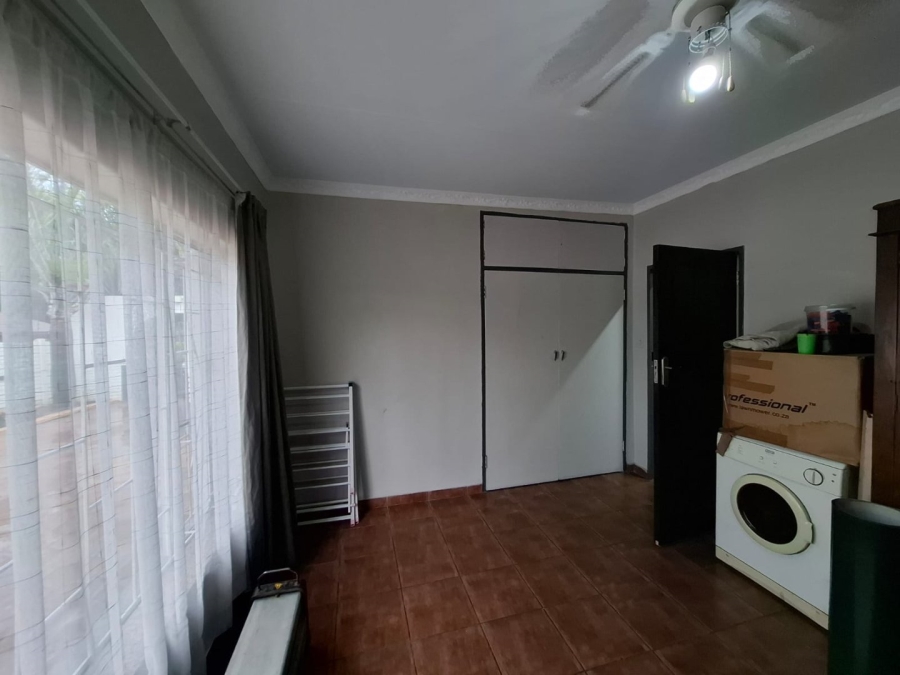 4 Bedroom Property for Sale in Hermanstad Gauteng
