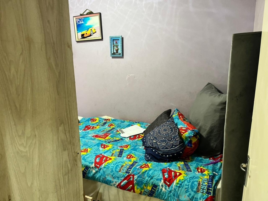 3 Bedroom Property for Sale in Clayville Gauteng