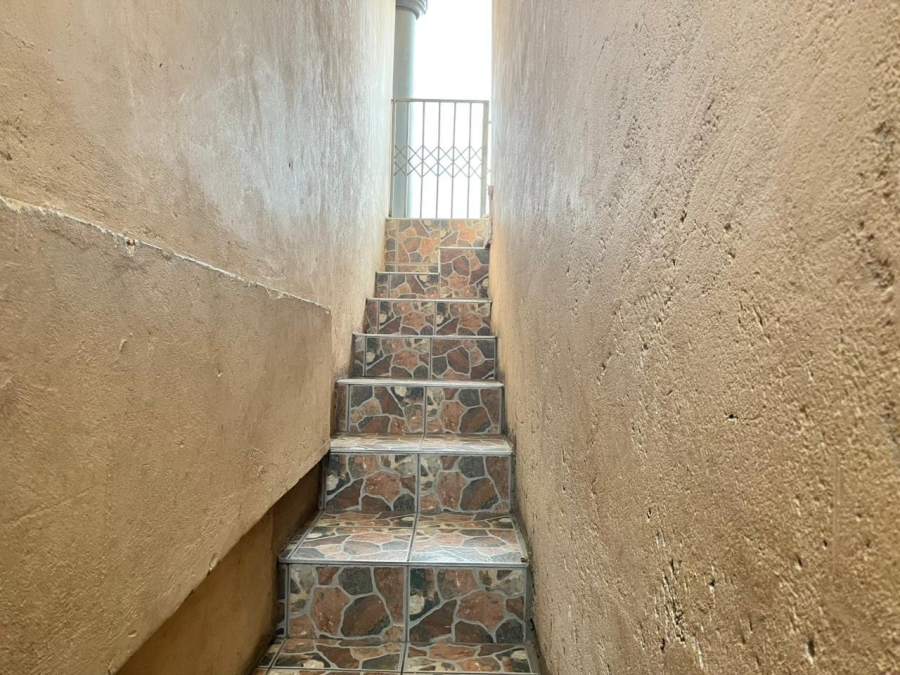 3 Bedroom Property for Sale in Clayville Gauteng