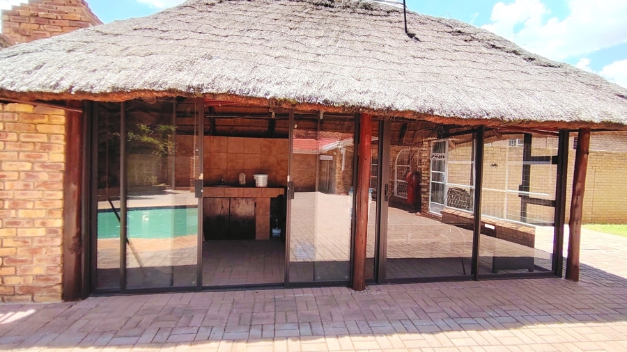 3 Bedroom Property for Sale in Vanderbijlpark SE 3 Gauteng