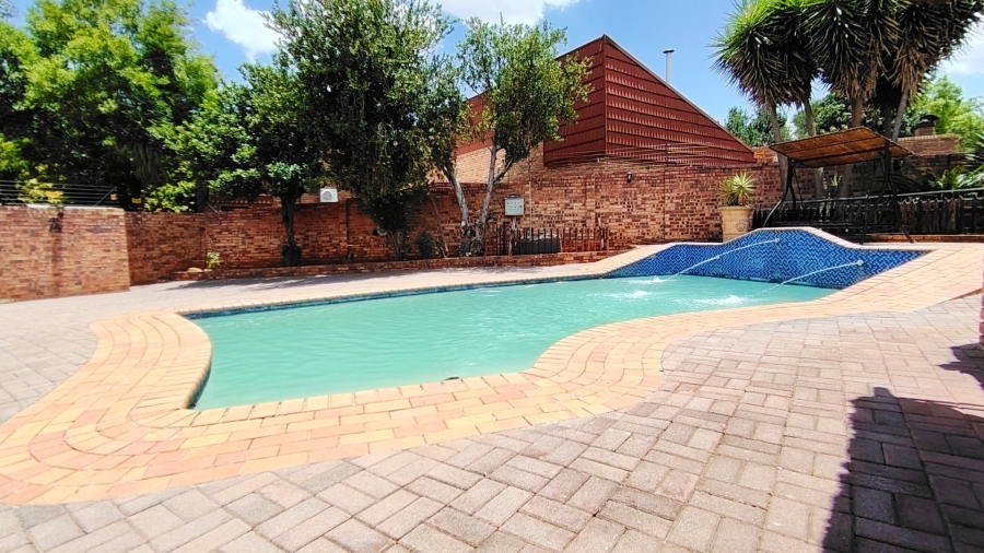 3 Bedroom Property for Sale in Vanderbijlpark SE 3 Gauteng