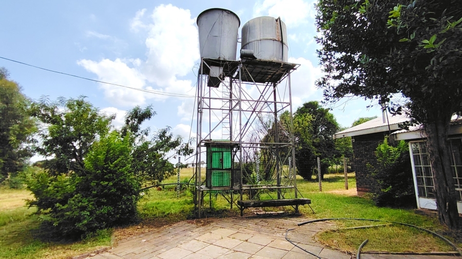 Commercial Property for Sale in Nelsonia Gauteng